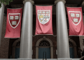 Tangguhkan Penerimaan Mahasiswa Asing di Harvard oleh Trump